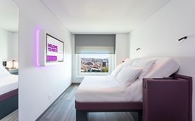 Yotel Porto